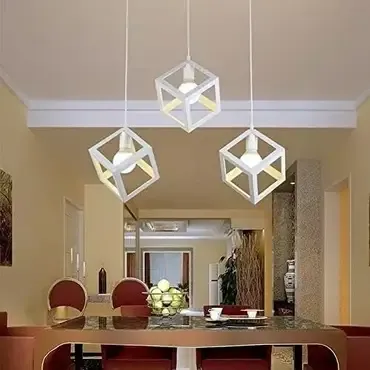 ثريا علاقي ثلاثي ابيض E27*3L